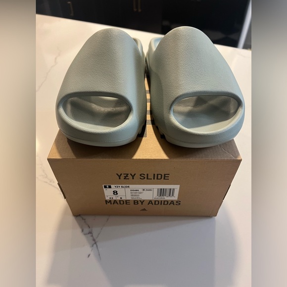 ✨New✨ Adidas Salt Yeezy Slides Mens Sz 8 - Picture 1 of 11